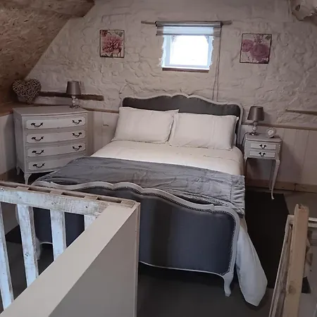 Petit Maison Gasthuis *